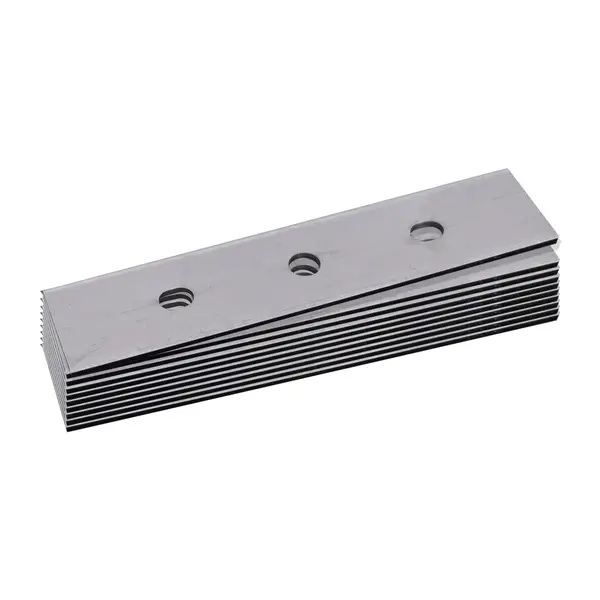 Crystalwhite Soft Grip Stainless Steel Scraper and 100mm Blade - Image 3